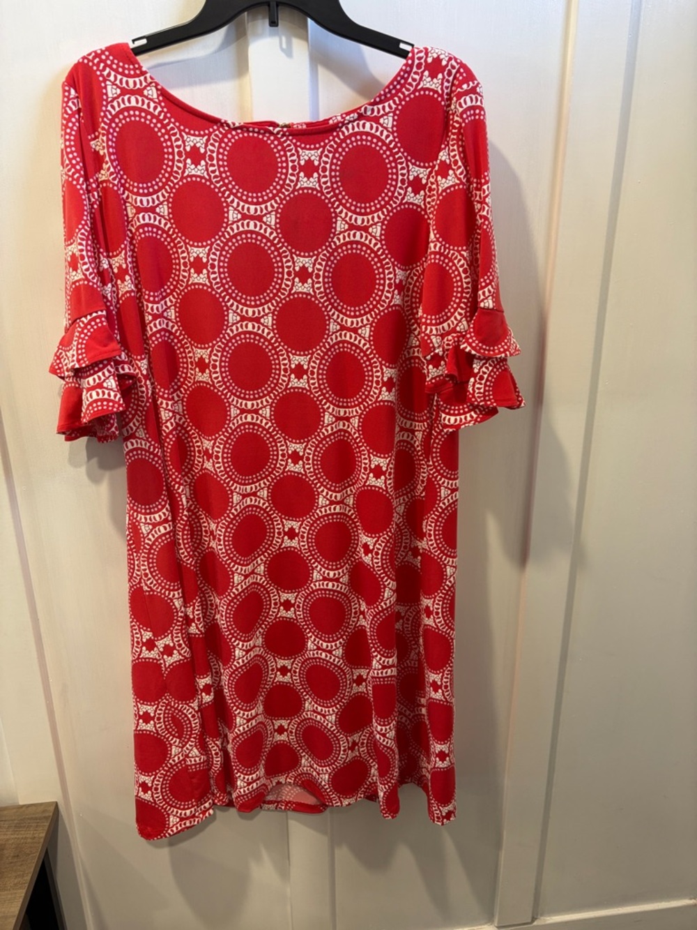 Ronni Nicole Red and White Circle Print Midi Dress